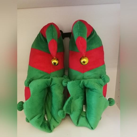 🆕 Men's size 9-10 Christmas Elf red green Christmas slippers with bell - Picture 4 of 4